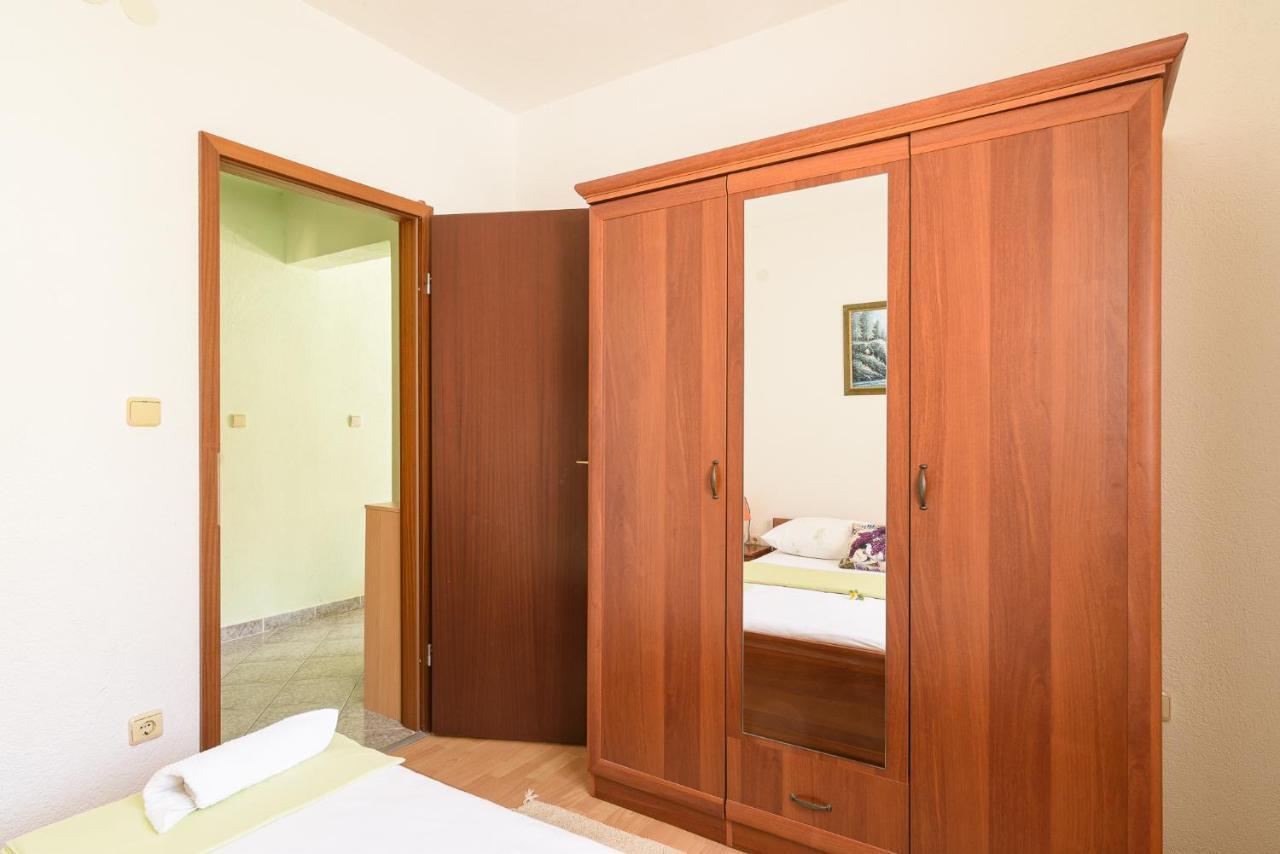 Apartmani Suki Трогир Екстериор снимка