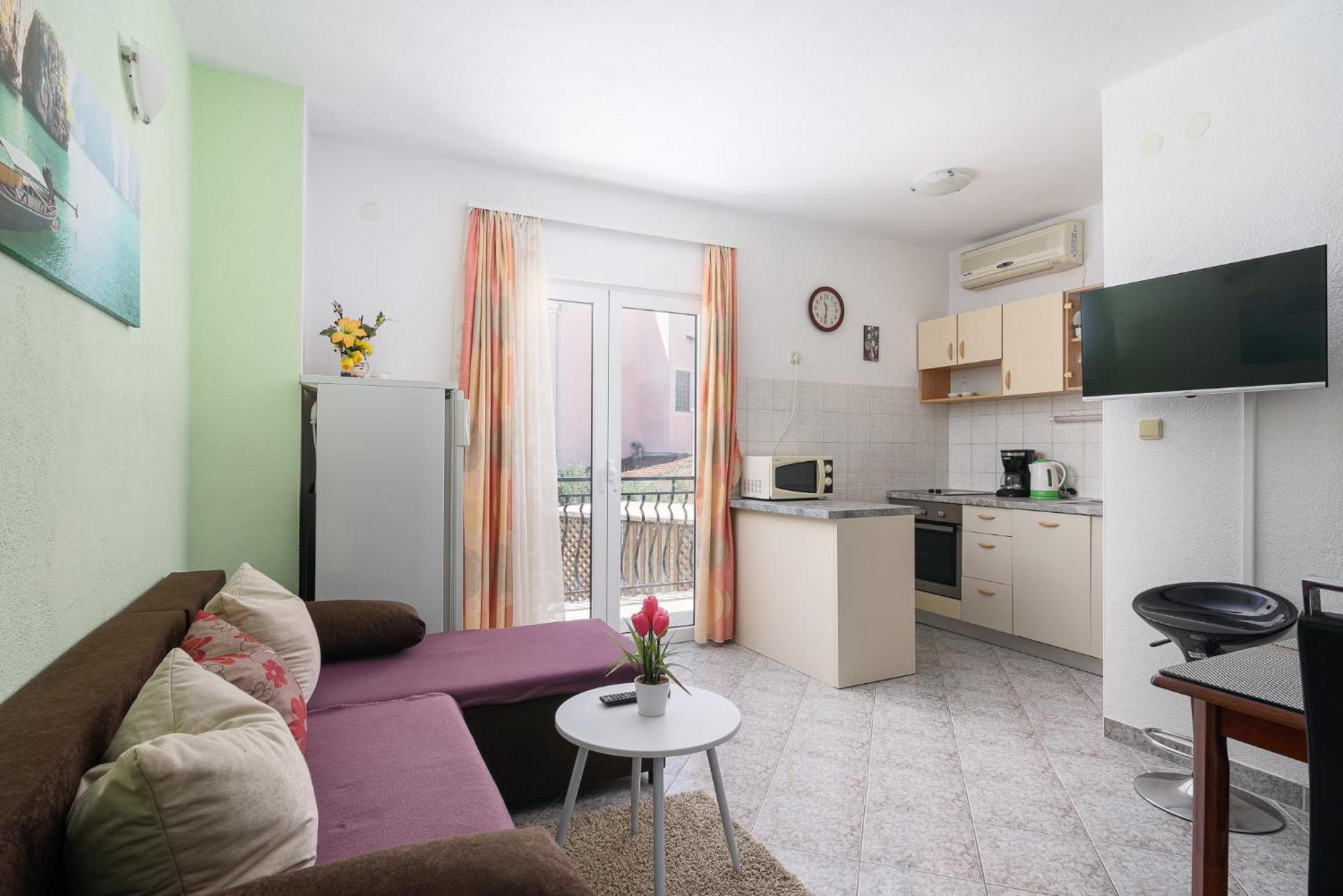 Apartmani Suki Трогир Екстериор снимка