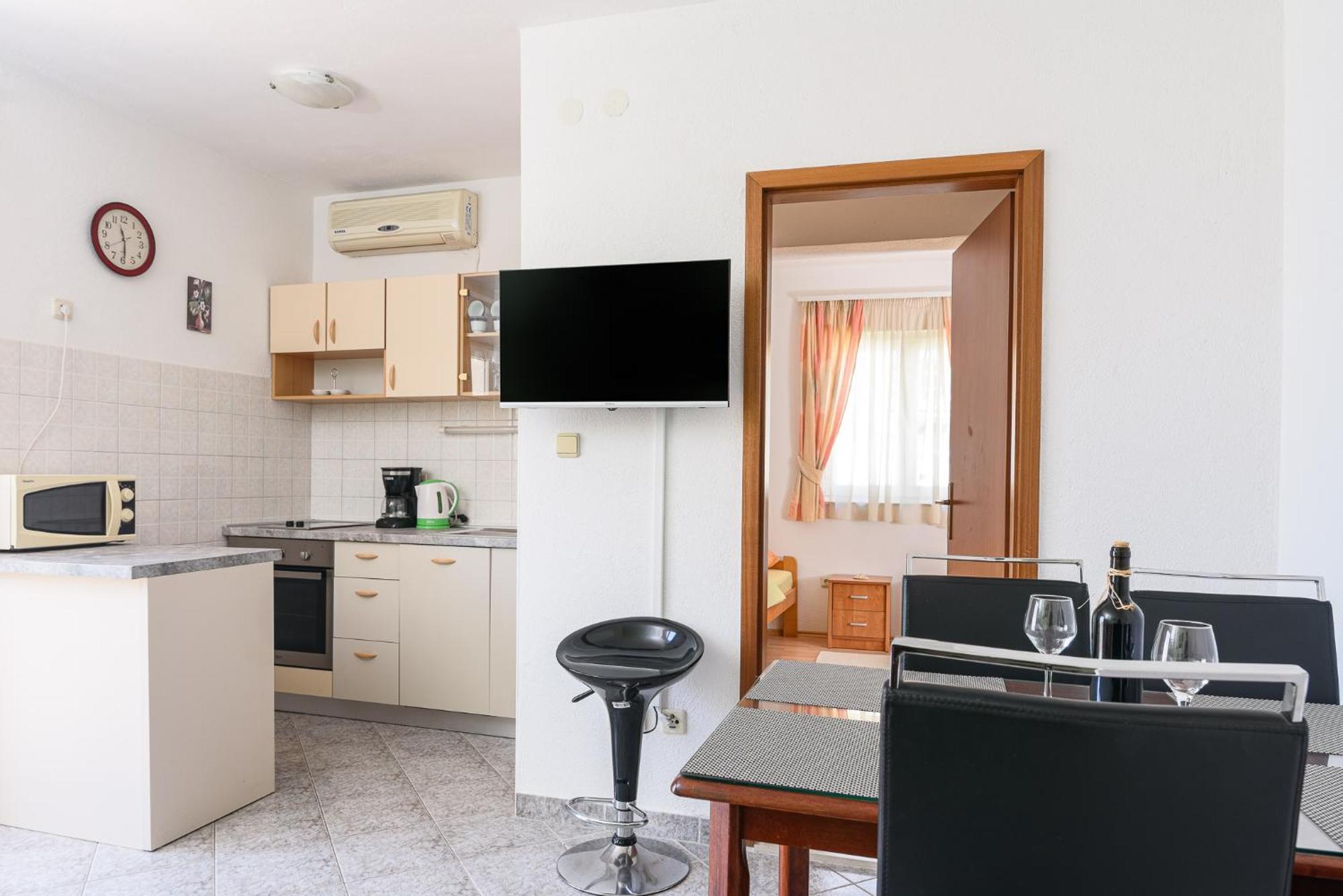 Apartmani Suki Трогир Екстериор снимка