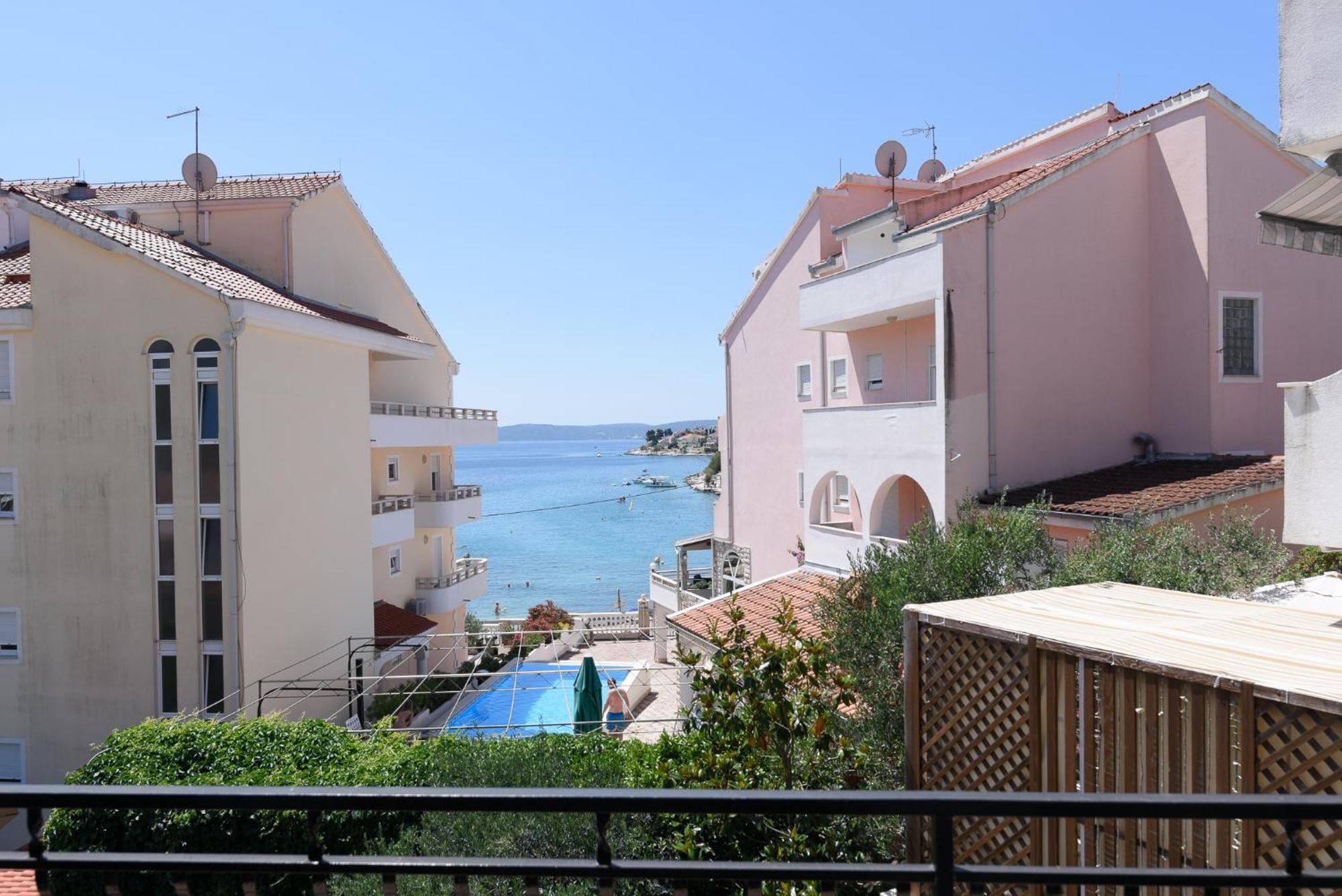 Apartmani Suki Трогир Екстериор снимка